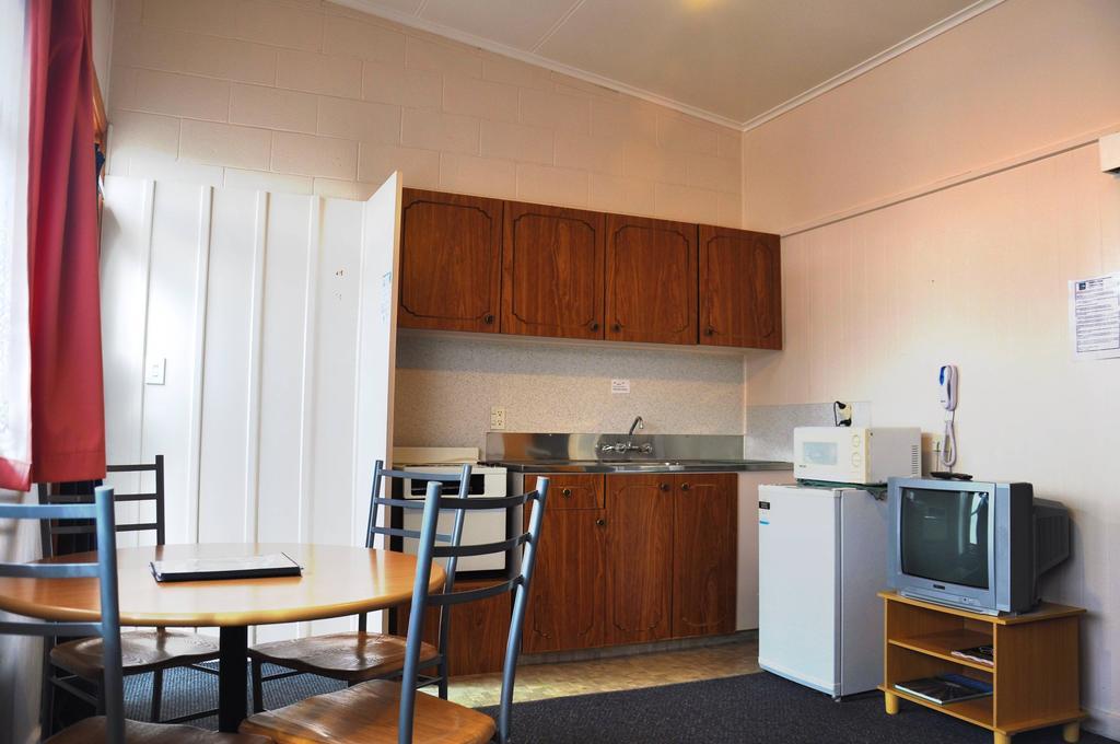 Feilding Motel Room photo