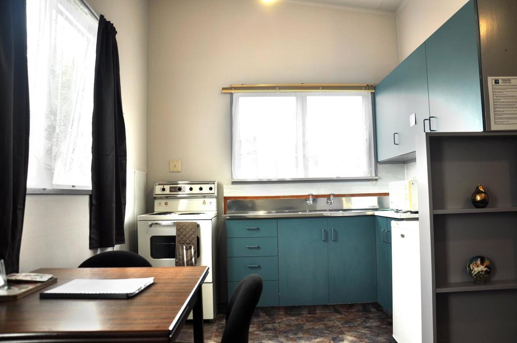 Feilding Motel Room photo