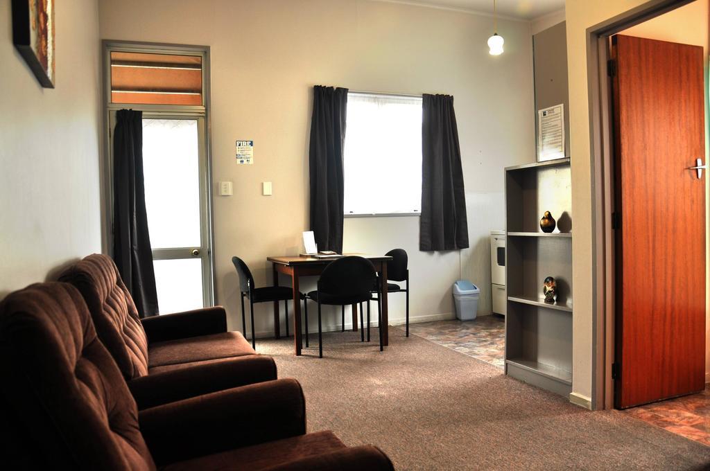 Feilding Motel Room photo